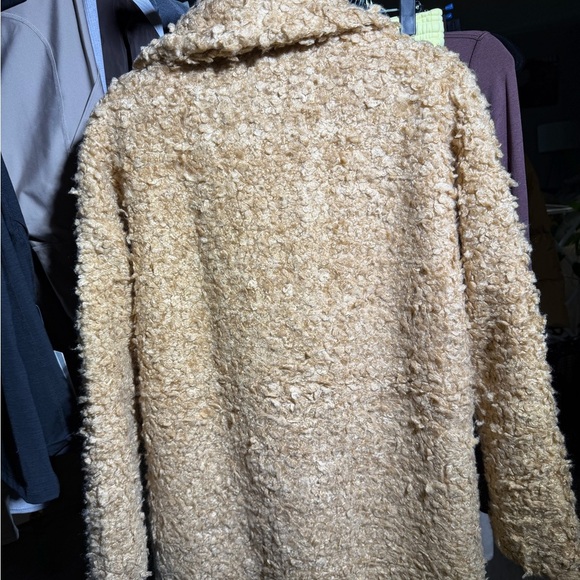 NWT ANTHROPOLOGIE’S MOON RIVER - Cozy Tan Teddy Coat - Picture 4 of 4